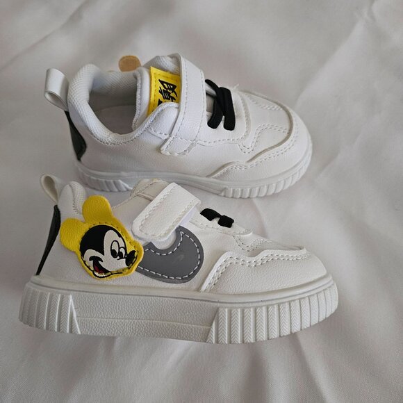 Fashion Unisex Kids White Gray Yellow Mickey Mouse Applique Sneakers Size 21 - Picture 3 of 11